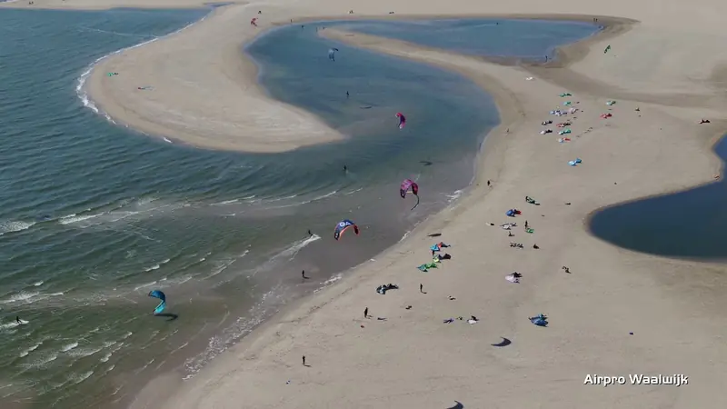 Kitesurfing at Maasvlakte 2