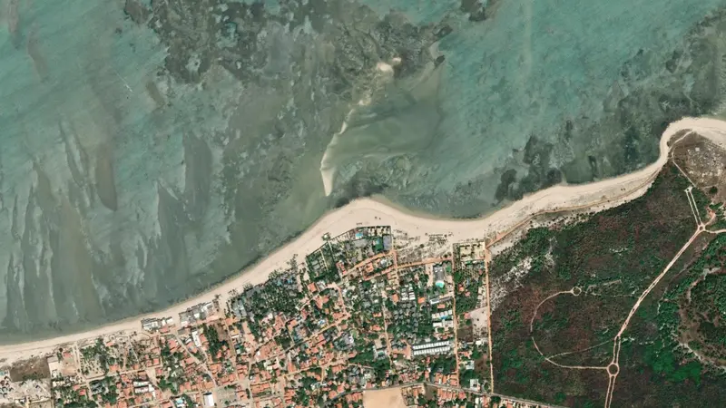 Kitesurfing at Barra Grande