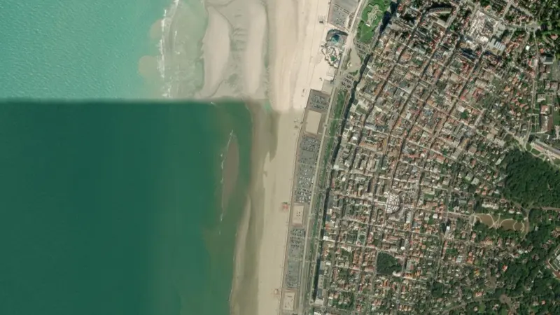 Kitesurfing at Le Touquet