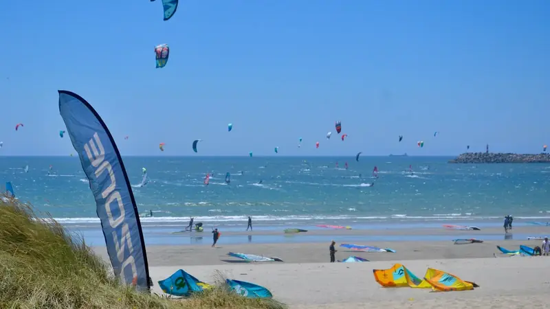Kitesurfing at Viana do Castelo